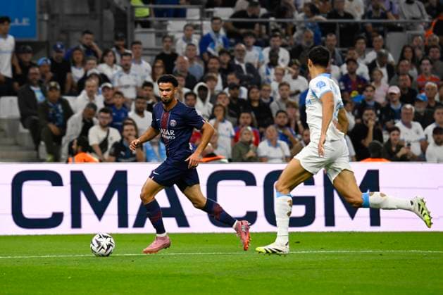 FOOTBALL : Olympique de Marseille VS Paris Saint Germain - Ligue 1 McDonald s - 22 09 2025 Warren ZaÃ¯re-Emery (PSG) - Ligue 1 Mcdonald s match between Olympique de Marseille and Paris Saint Germain on September 22, 2025 at the Orange Velodrome Stadium in Marseille. MarseilleFrance  Copyright: xWilliamxCannarellax