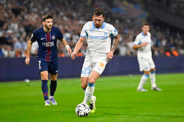 FOOTBALL : Olympique de Marseille VS Paris Saint Germain - Ligue 1 McDonald s - 22 09 2025 Pierre-Emile Hojbjerg (OM) - Ligue 1 Mcdonald s match between Olympique de Marseille and Paris Saint Germain on September 22, 2025 at the Orange Velodrome Stadium in Marseille. MarseilleFrance  Copyright: xWilliamxCannarellax