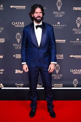 FOOTBALL : Ballon d Or 2025 - Paris - 22 09 2025 Alisson attends the Ballon d Or Ceremony at Theatre du Chatelet on September 22, 2025 in Paris, France ( Photo by Federico Pestellini PSNewz ) ParisFrance  Copyright: xFedericoxPestellinix