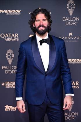 FOOTBALL : Ballon d Or 2025 - Paris - 22 09 2025 Alisson attends the Ballon d Or Ceremony at Theatre du Chatelet on September 22, 2025 in Paris, France ( Photo by Federico Pestellini PSNewz ) ParisFrance  Copyright: xFedericoxPestellinix
