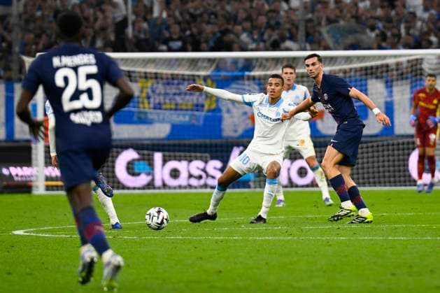 FOOTBALL : Olympique de Marseille VS Paris Saint Germain - Ligue 1 McDonald s - 22 09 2025 Ligue 1 Mcdonald s match between Olympique de Marseille and Paris Saint Germain on September 22, 2025 at the Orange Velodrome Stadium in Marseille. MarseilleFrance  Copyright: xWilliamxCannarellax