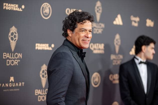 September 22, 2025, Paris, Å½Le-De-France, France: September 22, 2025, Paris, France: PSG s legend RaoÂ­ on the red carpet in the Tho oÂ¢tre du ChoÂ¢telet. Paris France - ZUMAp284 20250922_zip_p284_011 Copyright: xMickaelxPintax