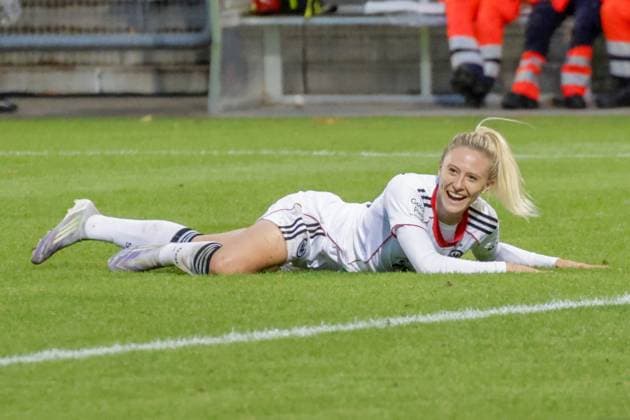 22 09 2025, xgrfx, Soccer Google Pixel Women Bundesliga, Eintracht Frankfurt RB Leipzig v l Goal, Rebecka Blomqvist Eintracht Frankfurt DFL DFB REGULATIONS PROHIBIT ANY USE OF PHOTOGRAPHS as IMAGE SEQUENCES and or QUASI VIDEO Frankfurt am Main