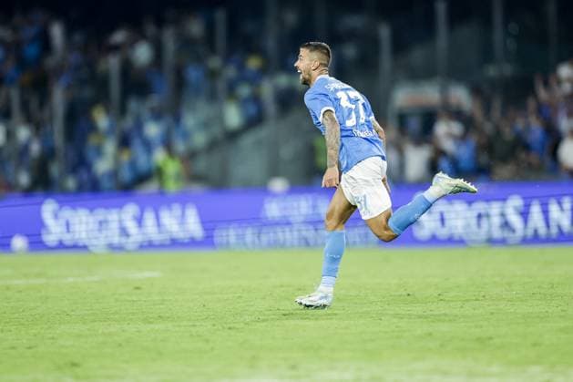 CALCIO - Serie A - SSC Napoli vs Pisa SC Napoli s Italian defender Leonardo Spinazzola celebrates after scoring a goal during the Serie A football match between SSC Napoli and Pisa at the Diego Armando Maradona Stadium in Naples, on September 22, 2025. Naples Italy  Copyright: xIPAxSport ABACAx