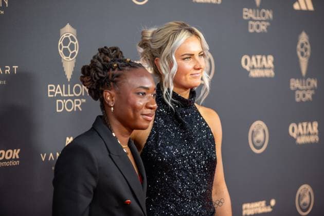 September 22, 2025, Paris, Å½Le-De-France, France: September 22, 2025, Paris, France: Corventina and Lindsey Heaps on the red carpet in the Tho oÂ¢tre du ChoÂ¢telet. Paris France - ZUMAp284 20250922_zip_p284_147 Copyright: xMickaelxPintax