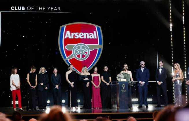 (250923) -- PARIS, Sept. 23, 2025 -- Arsenal s Dutch head coach Renee Slegers (4th R) makes a speech after winning the 2025 Ballon d Or women s club of the year award during the 2025 Ballon d Or France Football award ceremony at the Theatre du Chatelet in Paris, France, on Sept. 22, 2025. ) (SP)FRANCE-PARIS-FOOTBALL-BALLON D OR CEREMONY GaoxJing 