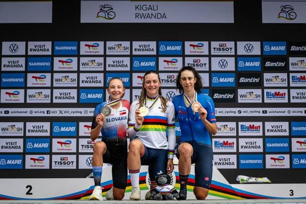 CHLADOÅ‡OVA ViktoriaBACKSTEDT Zoe, VENTURELLI Federica UCI Road Cycling World Championships Kigali Rwanda 2025 CHLADOÅ‡OVA Viktoria SVK Slovakia Second Place BACKSTEDT Zoe GBR Great Britain Winner First Place VENTURELLI Federica ITA Italy Third Place Award Ceremony Medal Ceremony Podium Landscape landscape horizontal horizontal Landscape Event Event UCI Road Cycling World Championships Kigali Rwanda 2025 Category Category Cycling Road Cycling World Championships Elite Women U23 Location Place Africa Rwanda Kigali Start Kigali Finish Kigali Individual Time Trail ITT Distance 22,6 km Date Date 22 09 2025 Monday Day 2
