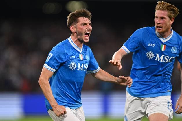 SSC Napoli v Pisa SC - Serie A Billy Gilmour of S.S.C. Napoli celebrates after scoring the goal of 1-0 during the 4th day of the Serie A Championship between S.S.C. Napoli and A.C. Pisa 1909 at the Diego Armando Maradona Stadium in Naples, Italy, on September 22, 2025. Naples Italy Italy  Copyright: xDomenicoxCippitellix originalFilename:cippitelli-sscnapol250922_npT5r.jpg