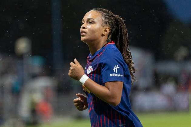 Google Pixel Womens Bundesliga Eintracht Frankfurt RB Leipzig, 22 09 2025 Lisa Baum RB Leipzig 11 , clipping, portrait portrait, Eintracht Frankfurt RB Leipzig, Frankfurt, Stadion am Brentanobad, 22 9 2025 Copyright: xBEAUTIFULxSPORTS Gawlikx