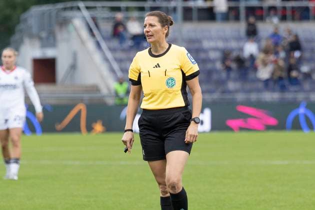 Google Pixel Womens Bundesliga Eintracht Frankfurt RB Leipzig, 22 09 2025 Annika Kost, Eintracht Frankfurt RB Leipzig, Frankfurt, Stadion am Brentanobad, 22 9 2025 Copyright: xBEAUTIFULxSPORTS Gawlikx