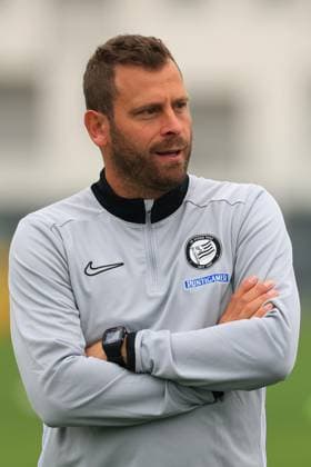 SOCCER - UEFA EL, Midtjylland vs Sturm GRAZ,AUSTRIA,23.SEP.25 - SOCCER - UEFA Europa League, FC Midtjylland vs SK Sturm Graz, preview, training Sturm. Image shows head coch Juergen Saeumel (Sturm).  GEPAxpictures xMarioxBuehner-Weinrauch