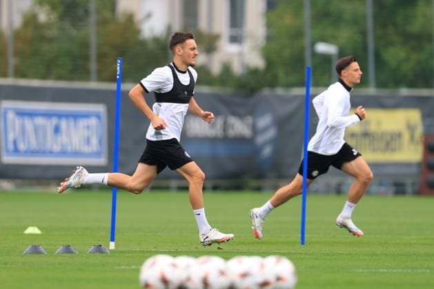 SOCCER - UEFA EL, Midtjylland vs Sturm GRAZ,AUSTRIA,23.SEP.25 - SOCCER - UEFA Europa League, FC Midtjylland vs SK Sturm Graz, preview, training Sturm. Image shows Kristjan Bendra (Sturm).  GEPAxpictures xMarioxBuehner-Weinrauch