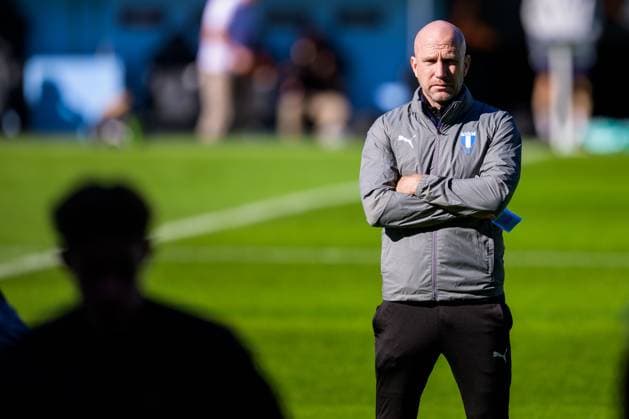 250923 Head coach Henrik Rydström during a training session with Malmö FF on September 23, 2025 in Malmö Photo Ludvig Thunman BILDBYRAN kod LT LT0728 fotboll football soccer fotball uefa europa league europa league träning practice training malmö ff bbeng  Copyright: LUDVIGxTHUNMAN BB250923LT030