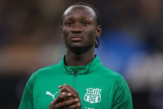 Milan, Italy, 21st September 2025. Ismael Kone of US Sassuolo looks on during the line up prior to the Internazionale vs US Sassuolo Serie A match at Giuseppe Meazza, Milan. Picture credit should read: Jonathan Moscrop Sportimage EDITORIAL USE ONLY. No use with unauthorised audio, video, data, fixture lists, club league logos or live services. Online in-match use limited to 120 images, no video emulation. No use in betting, games or single club league player publications. SPI_027_JM_INTER_SASSUOLO_ SPI-4125-0027