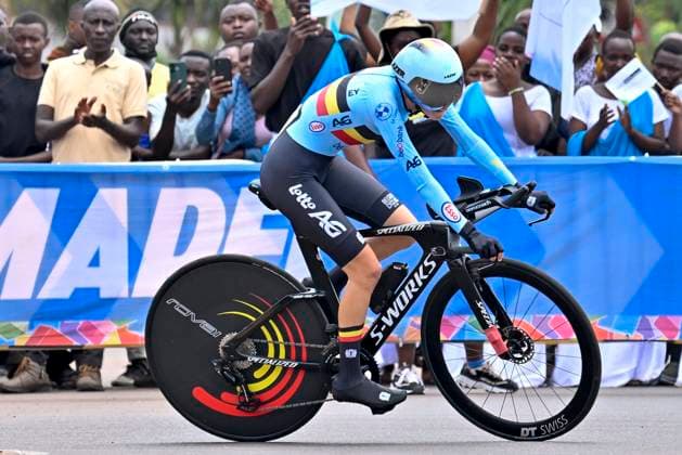 UCI 2025 Road World Championship, WM, Weltmeisterschaft Kigali 23 09 2025 KIGALI, RWANDA - SEPTEMBER 23 : Five Laura (BEL) during the Men Junior Individual Time Trial of the UCI Road World Championships 2025 92nd edition an UCI World Championships cycling race of 22.6 km with start in Kigali and finish in Kigali on September 23, 2025 in Kigali, Rwanda, 23 09 2025 Kigali Rwanda  Copyright: xJanxDexMeuleneirx