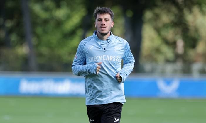 Diego Demme action upper body sport soccer soccer season 2025 2026 2 Bundesliga men DFL 23 09 2025 Training Hertha BSC Berlin DFL regulations prohibit any use of photographs as image sequences and or quasi video