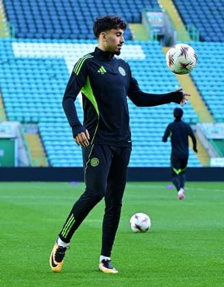 Marco Tilio of Celtic ahead of the UEFA Europa League match, round 1 of 8 between Crvena zvezda and Celtic FC at Celtic Park, on 23rd September 2025 in Glasgow, Scotland. (Picture by Mark Runnacles) Celtic Training Session and press conference, PK, Pressekonferenz UEFA Europa League, Football, Scotland, UK - 23 Sep 2025Belgrade Rajko Mitic Stadium Serbia EDITORIAL USE ONLY No use with unauthorised audio, video, data, fixture lists, club league logos or live services. Online in-match use limited to 120 images, no video emulation. No use in betting, games or single club league player publications. Copyright: xMarkxRunnacles Shutterstockx 15499179bd