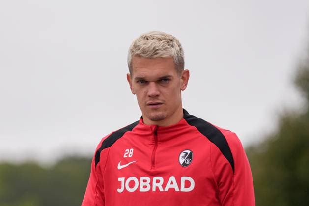 Matthias Ginter SC Freiburg, 28 , last media training session of SC Freiburg before the first Europa League match in the league phase, Germany, Football, UEFA Europa League, 1 matchday, 2025 2026, SC Freiburg vs FC Basel, 23 09 2025, last media training session of SC Freiburg before the first Europa League match in the league phase, Europa Park Stadion, Freiburg, Germany Freiburg Europa Park Stadion Baden Württemberg Germany Copyright: xArnexAmbergx