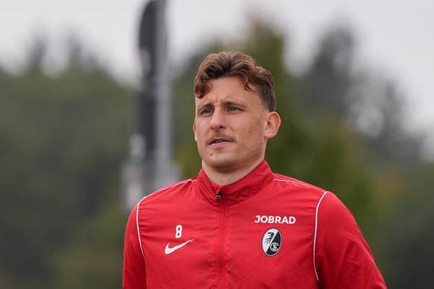 Maximilian Eggestein SC Freiburg, 08 , last media training session of SC Freiburg before the first Europa League match in the league phase, Germany, Football, UEFA Europa League, 1 matchday, 2025 2026, SC Freiburg vs FC Basel, 23 09 2025, last media training session of SC Freiburg before the first Europa League match in the league phase, Europa Park Stadion, Freiburg, Germany Freiburg Europa Park Stadion Baden Württemberg Germany Copyright: xArnexAmbergx