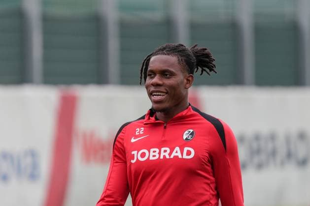, last media training session of SC Freiburg before the first Europa League match in the league phase, Germany, Football, UEFA Europa League, Matchday 1, 2025 2026, SC Freiburg vs FC Basel, 23 09 2025, last media training session of SC Freiburg before the first Europa League match in the league phase, Europa Park Stadion, Freiburg, Germany Freiburg Europa Park Stadion Baden Württemberg Germany Copyright: xArnexAmbergx