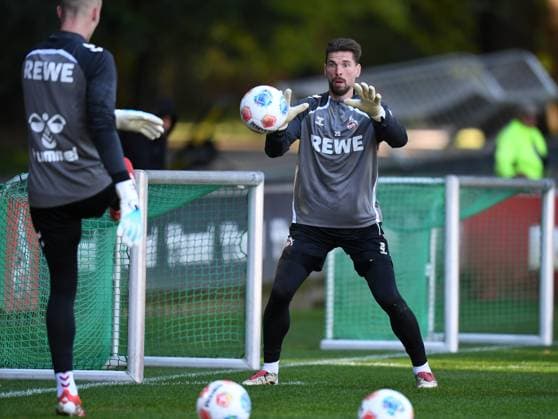 23 09 2025, xophax, Fußball , 1 FC Köln 1 FC Köln, Fußball Bundesliga Saison 2025 2026 , Training Ron Robert Zieler DFL DFB REGULATIONS PROHIBIT ANY USE OF PHOTOGRAPHS as IMAGE SEQUENCES and or QUASI VIDEO Köln