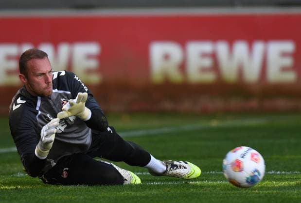 23 09 2025, xophax, Fußball , 1 FC Köln 1 FC Köln, Fußball Bundesliga Saison 2025 2026 , Training Marvin Schwäbe DFL DFB REGULATIONS PROHIBIT ANY USE OF PHOTOGRAPHS as IMAGE SEQUENCES and or QUASI VIDEO Köln