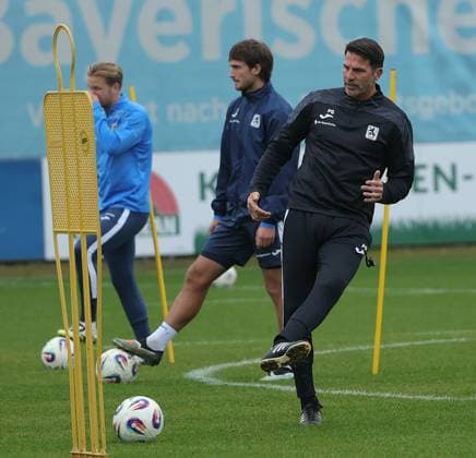 23 09 2025, TSV 1860 Training, Gruenwalderstrasse Muenchen, Soccer, Sports, in the picture Patrick Gloeckner TSV 1860 Muenchen