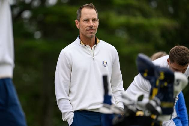 250923 Ludvig Aberg™s caddie Joe Skovron during a photo session on day 3 of the Ryder Cup on September 23, 2025 in New York Photo Jesper Zerman BILDBYRAN kod JZ JZ0614 golf ryder cup usa europe bbeng sverige norge  Copyright: JESPERxZERMAN BB250923JZ012