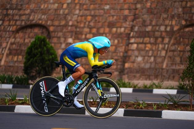 2025 UCI Road World Championships Picture by Zac Williams SWpix.com - 23 09 2025 - Cycling - 2025 UCI Road World Championships - BK Arena to Kigali Convention Centre, Kigali, Rwanda - Men Junior Individual Time Trial (ITT) - Murat Kuitenov (Kazakhstan) Copyright: x xSWpix.comx(t axPhotographyxHubxLtd)xZacxWilliams SWpix.comx SWP-3030-6143
