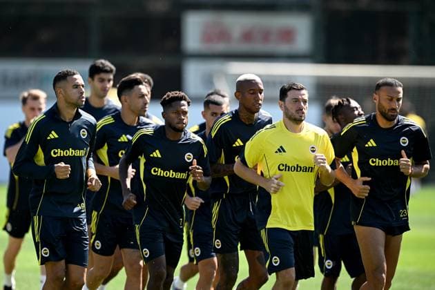 Ahead of the Dinamo Zagreb v Fenerbahce - UEFA Europa League ISTANBUL, TURKIYE - SEPTEMBER 23: Yusuf en-Nesiri (L), Fred (3rd L), Anderson Talisca (3rd R) and Cenk Tosun (R) of Fenerbahce attend the training session ahead of the UEFA Europa League first week match between Dinamo Zagreb and Fenerbahce at Can Bartu Facilities in Istanbul, Turkiye on September 23, 2025. Ahmet Okatali Anadolu Istanbul Turkey. Editorial use only. Please get in touch for any other usage.  Copyright: x2025xAnadoluxAhmetxOkatalix