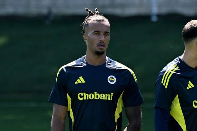 Ahead of the Dinamo Zagreb v Fenerbahce - UEFA Europa League ISTANBUL, TURKIYE - SEPTEMBER 23: Archie Brown of Fenerbahce attends the training session ahead of the UEFA Europa League first week match between Dinamo Zagreb and Fenerbahce at Can Bartu Facilities in Istanbul, Turkiye on September 23, 2025. Ahmet Okatali Anadolu Istanbul Turkey. Editorial use only. Please get in touch for any other usage.  Copyright: x2025xAnadoluxAhmetxOkatalix