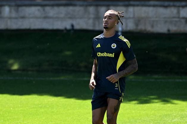 Ahead of the Dinamo Zagreb v Fenerbahce - UEFA Europa League ISTANBUL, TURKIYE - SEPTEMBER 23: Archie Brown of Fenerbahce attends the training session ahead of the UEFA Europa League first week match between Dinamo Zagreb and Fenerbahce at Can Bartu Facilities in Istanbul, Turkiye on September 23, 2025. Ahmet Okatali Anadolu Istanbul Turkey. Editorial use only. Please get in touch for any other usage.  Copyright: x2025xAnadoluxAhmetxOkatalix