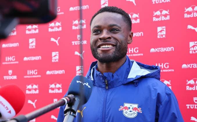 RB Leipzig Training Bundesliga Leipzig, 23 09 2025, Training Center Cottaweg, Soccer Bundesliga , RB Leipzig Training , In the picture Ridle Baku 17, RB Leipzig in an interview , Picture Point