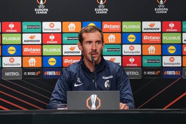 Julian Schuster SC Freiburg, Coach , Press conference of SC Freiburg before the first Europa League match in the league phase, Press conference, Germany, Football, UEFA Europa League, 1 matchday, 2025 2026, SC Freiburg vs FC Basel, 23 09 2025, Press conference of SC Freiburg before the first Europa League match in the league phase, Press conference, Switzerland, Europa Park Stadion, Freiburg, Germany Freiburg Europa Park Stadion Baden Württemberg Germany Copyright: xArnexAmbergx