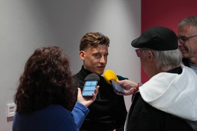 Maximilian Eggestein SC Freiburg, 08 in conversation with various press representatives , Press conference of SC Freiburg before the first Europa League match in the league phase, Press conference, Germany, Football, UEFA Europa League, Matchday 1, 2025 2026, SC Freiburg vs FC Basel, 23 09 2025, Press conference of SC Freiburg before the first Europa League match in the league phase, Press conference, Switzerland, Europa Park Stadion, Freiburg, Germany Freiburg Europa Park Stadion Baden Württemberg Germany Copyright: xArnexAmbergx