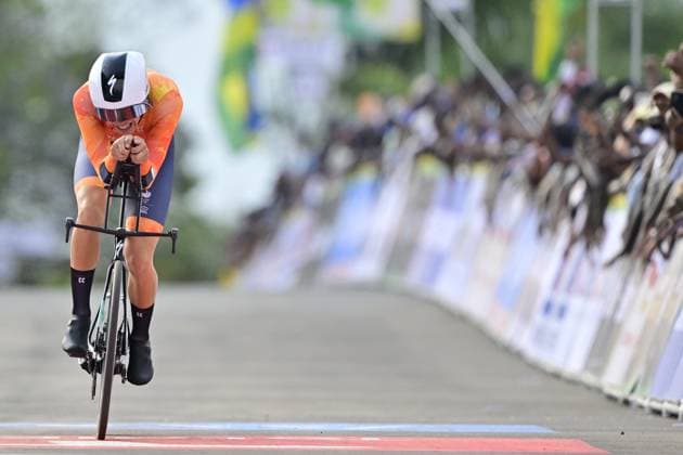 Dutch Michiel Mouris crosses the finish line of the Men Junior Individual Time Trial race (22,6km) at the cycling road world championships, in Kigali, Rwanda, Tuesday 23 September 2025. The 2025 UCI Road World Championships take place from 21 to 28 September in Kigali, Rwanda. DIRKxWAEM  x135079021x