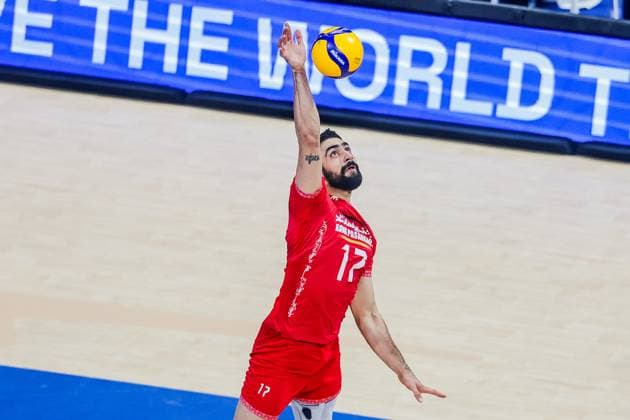 (250923) -- PASAY CITY, Sept. 23, 2025 -- Ali Hajipour MoghadDam FaroUji of Iran competes during the round of 16 match between Serbia and Iran at the FIVB Men s World Championship, WM, Weltmeisterschaft 2025 in Pasay City, the Philippines, on September 23, 2025. ) (SP)PHILIPPINES-PASAY CITY-VOLLEYBALL-FIVB MEN S WORLD CHAMPIONSHIP 2025-SRB VS IRI ROUELLExUMALI 