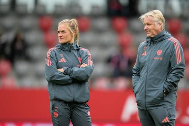 Soccer, Google Pixel Womens Bundesliga, 20250923, FC Bayern Munich SC Freiburg Pictured from left Copyright: Passion2Press MarkusxFischerx