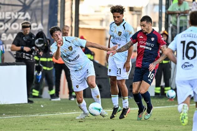 Giorgio Cittadini of Frosinone Calcio during Cagliari Calcio vs Frosinone Calcio, Italian football Coppa Italia match in Cagliari, Italy, September 23 2025  Copyright: xLuigixCanu IPAxSportx xipa-agency.netx xx IPA_65604870 IPA_Agency_IPA65604870