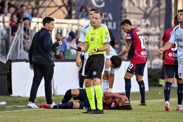 Ermanno Feliciani, Arbitro, Referee during Cagliari Calcio vs Frosinone Calcio, Italian football Coppa Italia match in Cagliari, Italy, September 23 2025  Copyright: xLuigixCanu IPAxSportx xipa-agency.netx xx IPA_65605066 IPA_Agency_IPA65605066