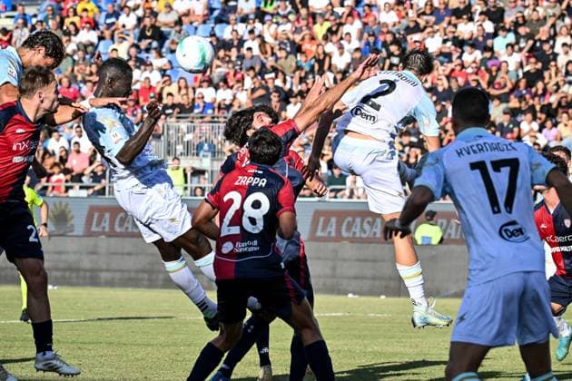 Abdoulie Ndow of Frosinone Calcio during Cagliari Calcio vs Frosinone Calcio, Italian football Coppa Italia match in Cagliari, Italy, September 23 2025  Copyright: xLuigixCanu IPAxSportx xipa-agency.netx xx IPA_65605224 IPA_Agency_IPA65605224