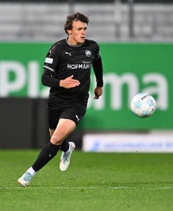 23 09 2025 Soccer season 2025 2026 Regionalliga Bayern 10 matchday SpVgg Greuther Fürth Fuerth II U23 Kleeblatt 1 FC Nürnberg II FCN Club xwoxzix Lukas Reich 9,SpVgg Greuther Fürth II clipping single image