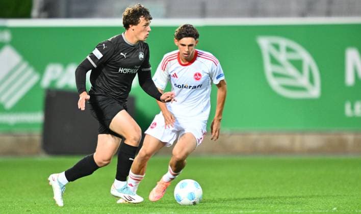 23 09 2025 Soccer Season 2025 2026 Regionalliga Bayern 10 Matchday SpVgg Greuther Fürth Fuerth II U23 Kleeblatt 1 FC Nürnberg II FCN Club xwoxzix Lukas Reich 9,SpVgg Greuther Fürth II Tino Kusanovic 7, 1 FC Nürnberg FCN II