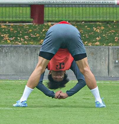 23 09 2025, FC Bayern Training, Saebenerstrasse Muenchen, Soccer, Sport, in the picture Hiroki Ito FC Bayern Muenchen in build-up training
