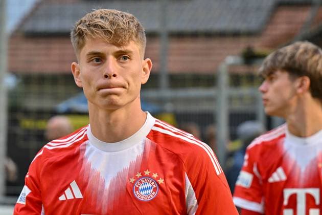 Regionalliga Bayern DJK Vilzing FC Bayern München II 23 09 2025 In the picture Anton HEINZ FC Bayern Muenchen II 9 single photo cropped Regionalliga Bayern DJK Vilzing FC Bayern Amateure Manfred Zollner Stadion on 23 09 2025 Copyright: xBEAUTIFULxSPORTS Goldbergx