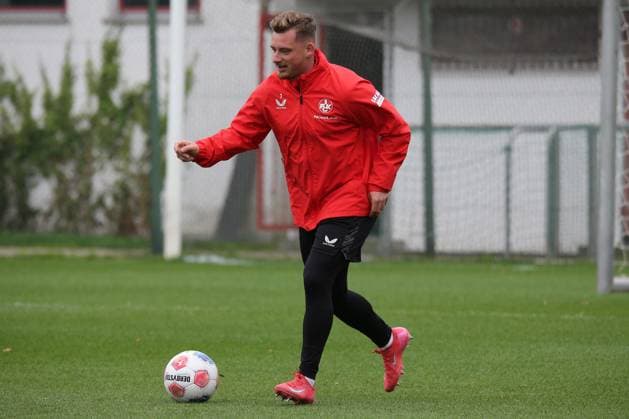 23 09 2025, xmohx, Soccer 2 Bundesliga, 1 FC Kaiserslautern Training v l Marlon Ritter 1 FC Kaiserslautern DFL DFB REGULATIONS PROHIBIT ANY USE OF PHOTOGRAPHS as IMAGE SEQUENCES and or QUASI VIDEO Kaiserslautern