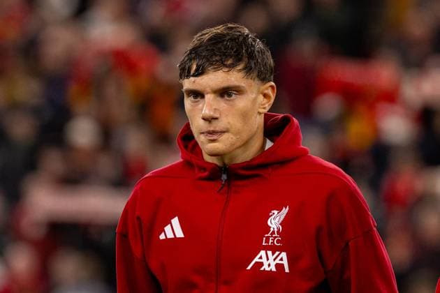 Football - Football League Cup - 3rd Round - Liverpool FC v Southampton FC LIVERPOOL, ENGLAND - Tuesday, September 23, 2025: Liverpool s Giovanni Leoni making his competitive debut before the Football League Cup 3rd Round match between Liverpool FC and Southampton FC at Anfield. (Photo by David Rawcliffe Propaganda) LIVERPOOL Anfield MERSEYSIDE ENGLAND  Copyright: xDavidxRawcliffex P2025-09-23-Liverpool_Southampton-10