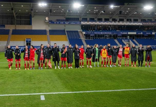 Soccer, Women, Season 2025 2026, Google Pixel Women Bundesliga 4 Matchday , FC Carl Zeiss Jena 1 FC Union Berlin, Union cheers after the final whistle, 23 09 2025, Copyright: xMatthiasxKochx