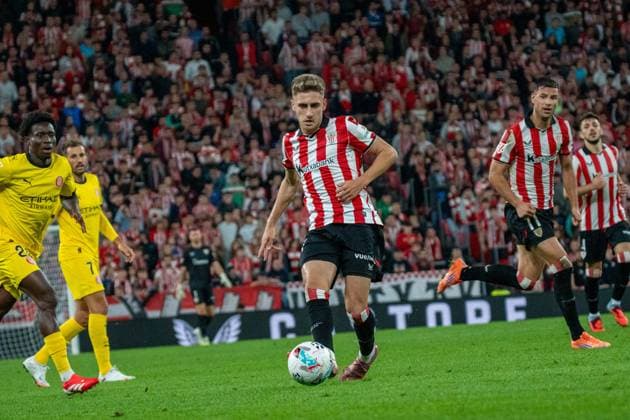 Robert Navarro (N23) in action during La Liga game between Athletic de Bilbao and Girona at San Mamés, Bilbao, Spain.  Copyright: xAndresxLopezxSheridanxx xSPPx Sportspressphoto_SPR30512