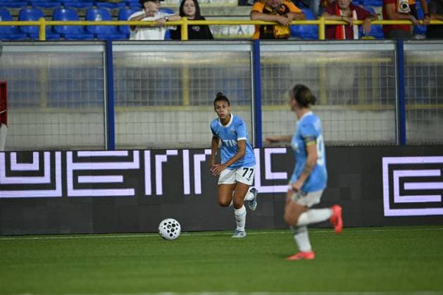 Federica Cafferata (77) Lazio Women control the ball during the Final Four Serie A Women s cup 2025 2026 football match between Roma Femminile vs Lazio Women on September 23, 2025 at the Stadium Romeo Menti, Castellammare di Stabia (NA) Italy  Copyright: xSalvatorexVaro IPAxSportx xipa-agency.netx xx IPA_65614412 IPA_Agency_IPA65614412